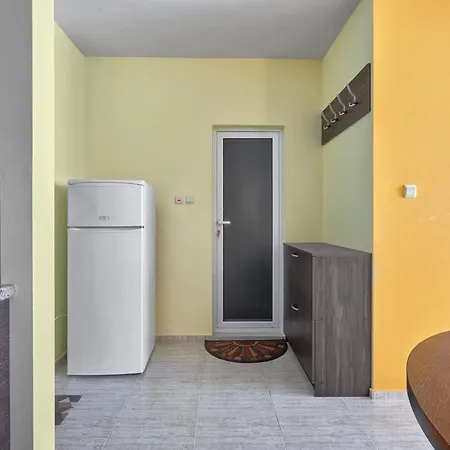 1-bedroom In A Quiet Area Sunny By Flat Mаnager Apartment *