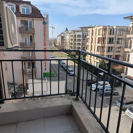 1-bedroom In A Quiet Area Sunny By Flat Mаnager Apartment *